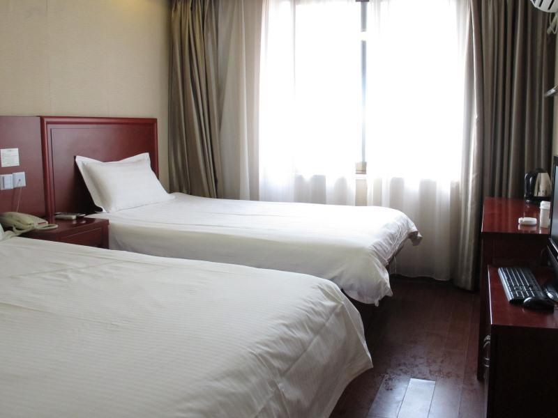 Greentree Inn Guangdong Shantou Gurao Gugui Road Business Hotel Экстерьер фото
