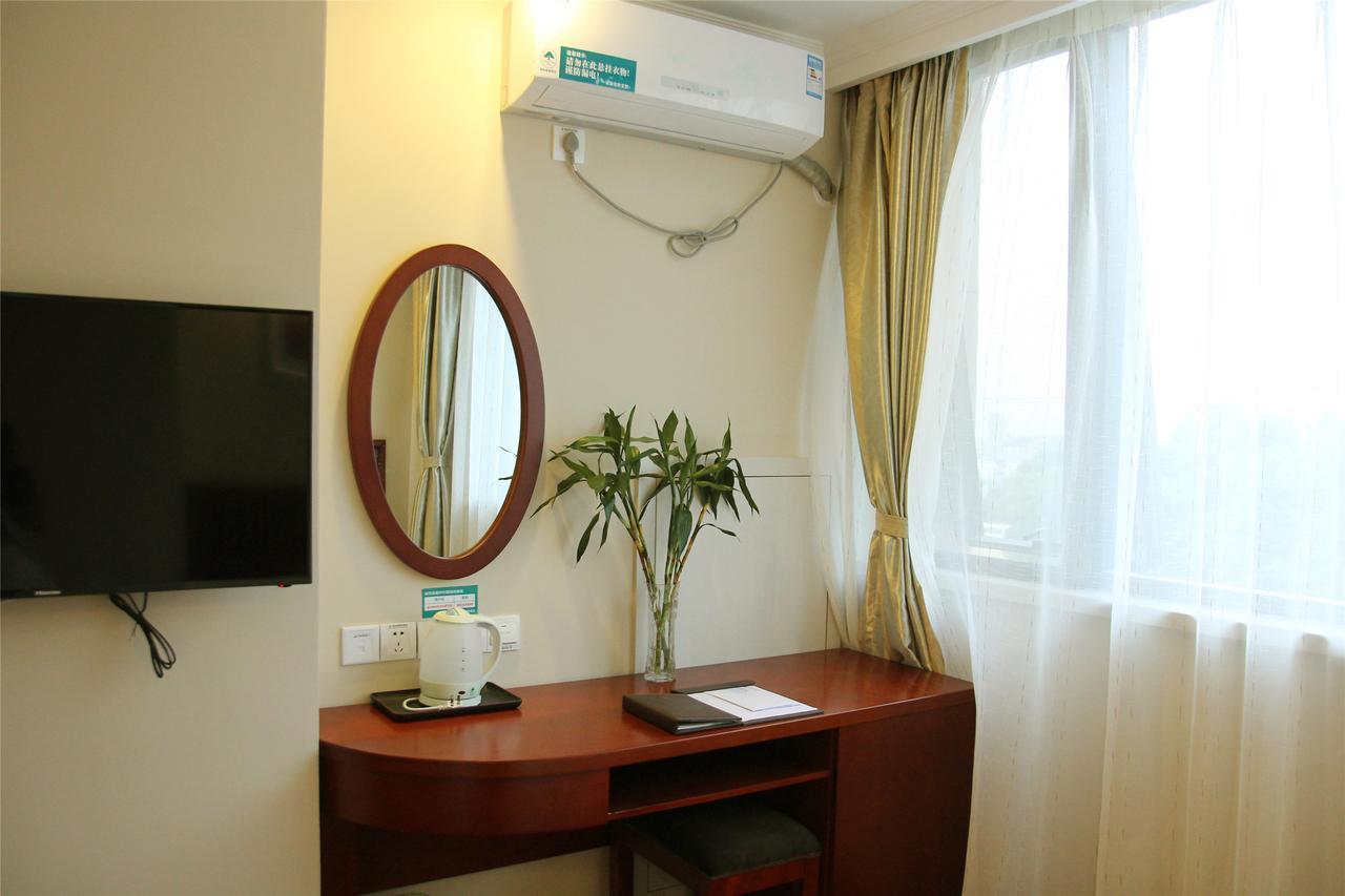 Greentree Inn Guangdong Shantou Gurao Gugui Road Business Hotel Экстерьер фото
