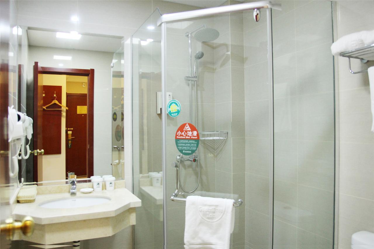 Greentree Inn Guangdong Shantou Gurao Gugui Road Business Hotel Экстерьер фото