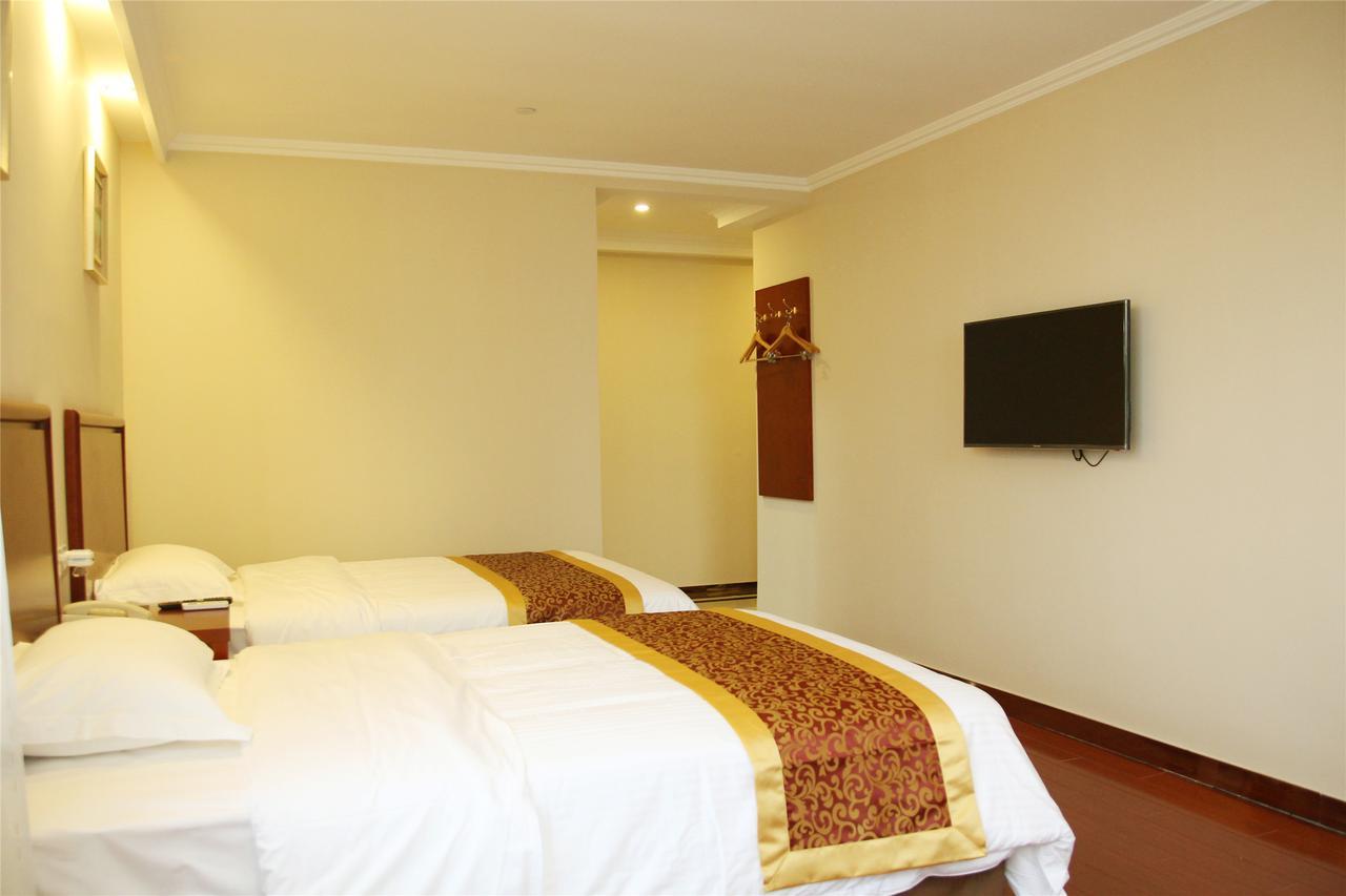 Greentree Inn Guangdong Shantou Gurao Gugui Road Business Hotel Экстерьер фото